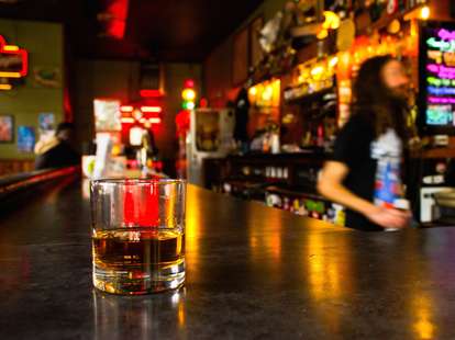 The Best Dive Bars in the USA, According to Famous Chefs - Thrillist