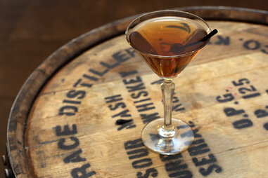 Linger Longer Lounge