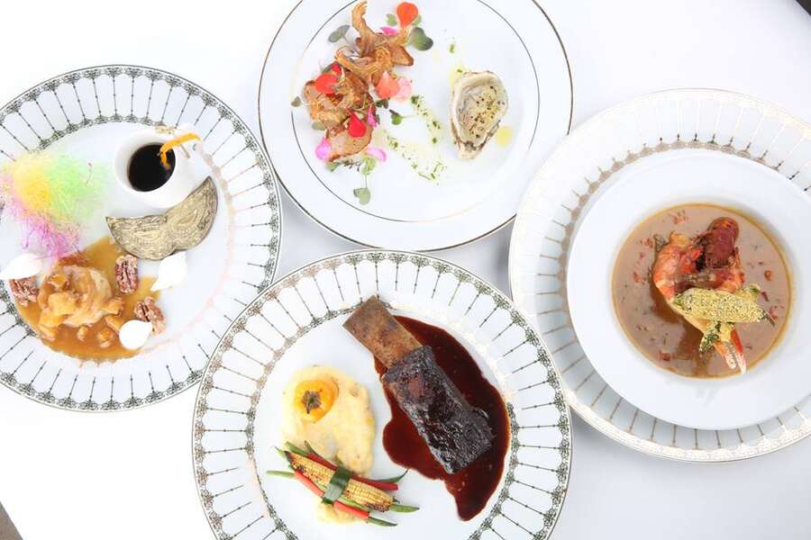 A Restaurant in New Orleans, LA Thrillist