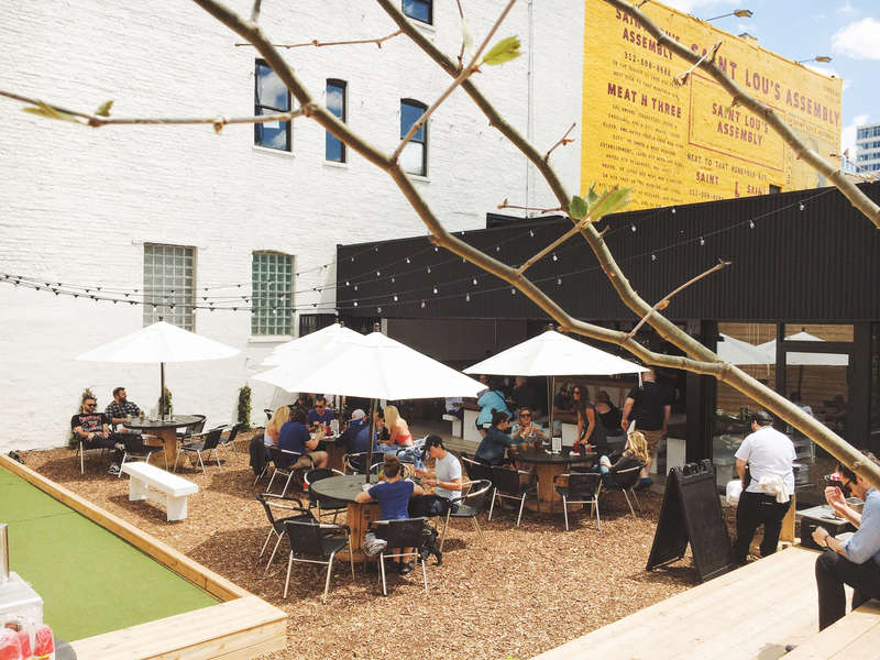 Best New Outdoor Bars, Rooftops, Places to Drink in Chicago Summer