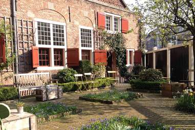 Best Coffee Houses Cafes In Amsterdam For A Cup Of Coffee Thrillist Best Coffee Houses Cafes In Amsterdam For A Cup Of Coffee Thrillist