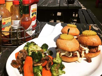 Barcadia A Dallas Tx Bar Thrillist