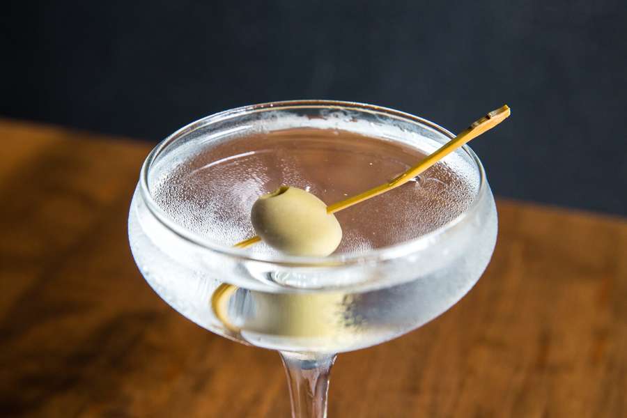 How to Order the Perfect Martini Thrillist