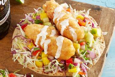 Buzz bait Taqueria