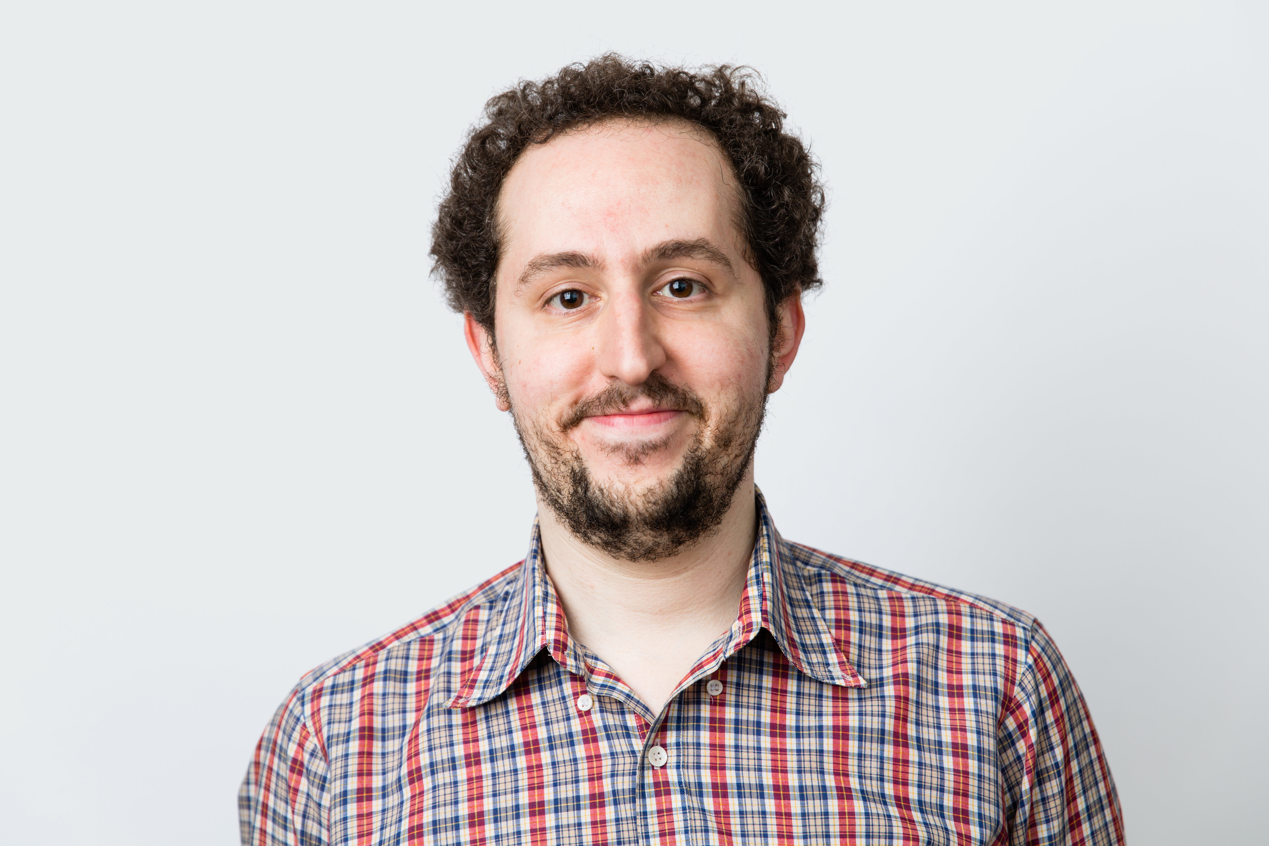 Photo of author Lee Breslouer