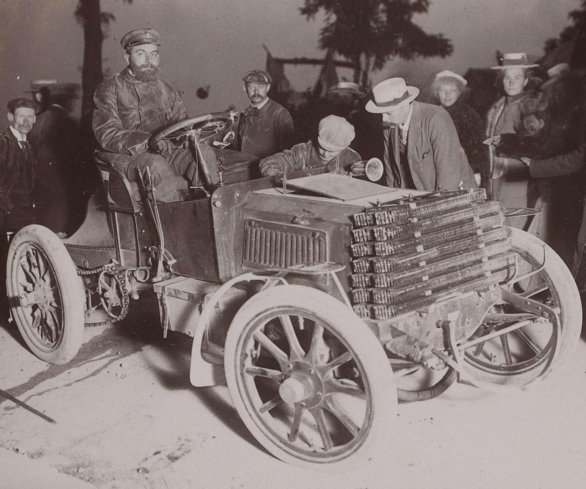 A French racer in 1901