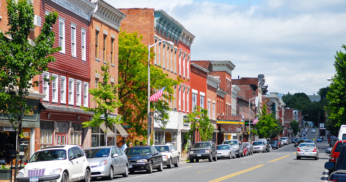 11 Small Towns In The Catskills To Visit Right Now - Thrillist