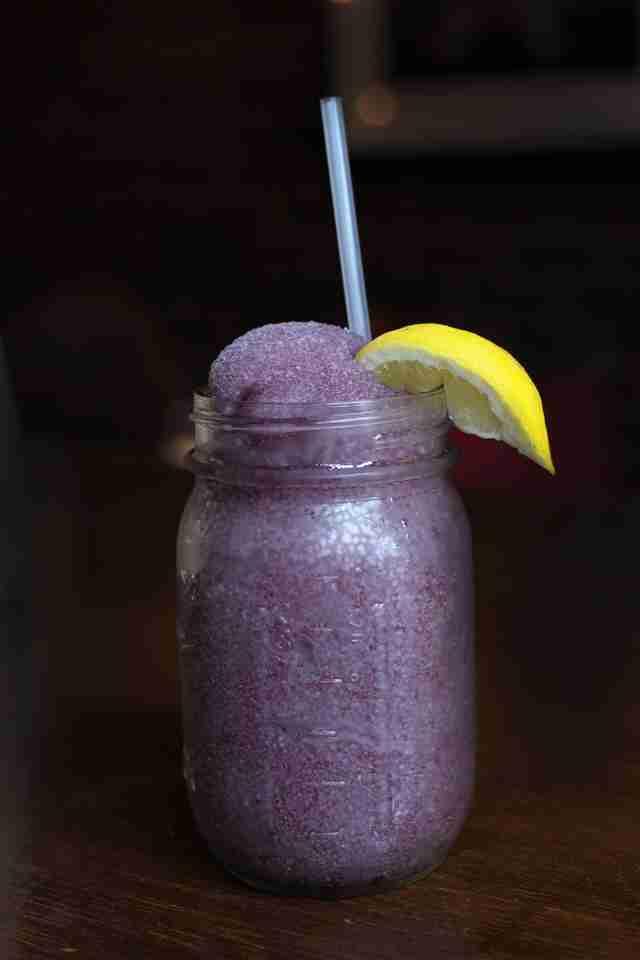 Best Frozen Alcoholic Drinks to Get in Atlanta - Thrillist