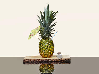 Pineapple Carving 101 Best Way To Carve A Pineapple Into A Cup