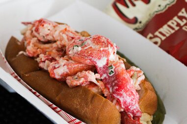 lobster roll