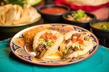 Henry’s Puffy Tacos