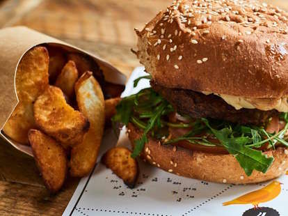 Best Vegetarian Vegan Restaurants In Paris Thrillist Best Vegetarian Vegan Restaurants In Paris Thrillist