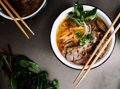 Spicy Vietnamese lemongrass noodle soup