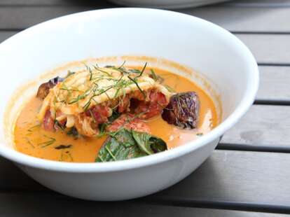 crave fishbar lobster curry