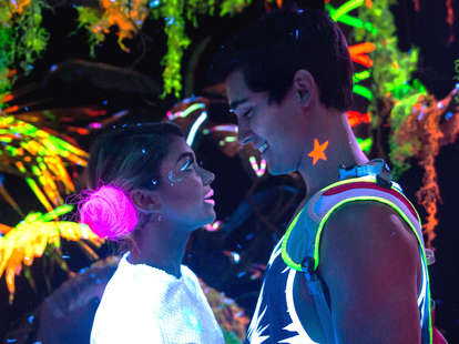 XOXO' Review: Netflix's EDM Movie Is Ridiculous - Thrillist