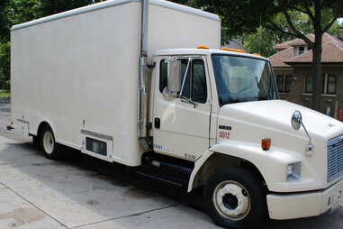 Freightliner FL60 Refrigerated Truck For Sale