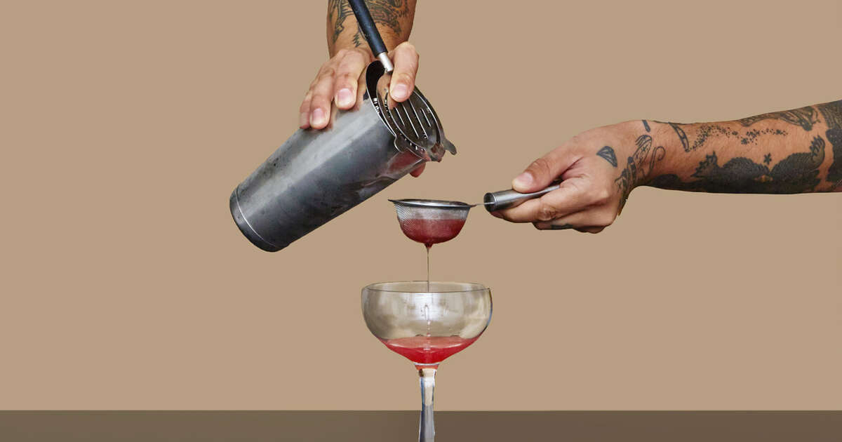 How to DoubleStrain a Cocktail Thrillist