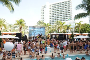 Fontainebleau Miami Beach