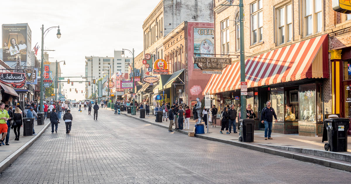 A Guy's Guide to Shopping in Memphis