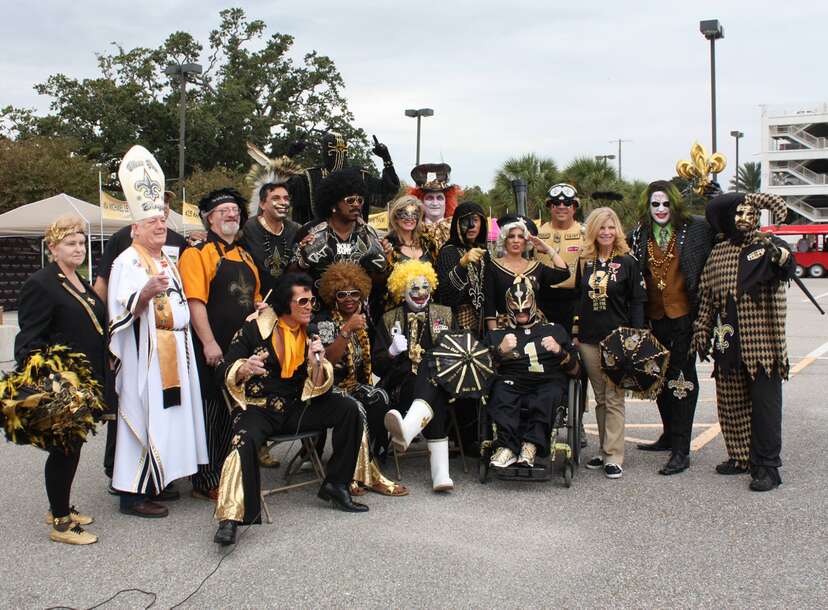 New Orleans Saints Mens in New Orleans Saints Team Shop 