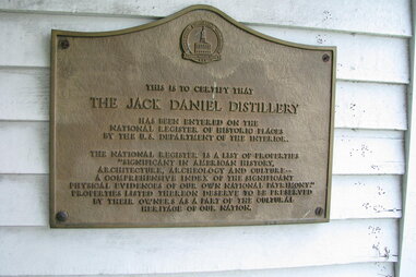 Jack Daniel&rsquo;s Distillery Plaque