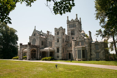 Lyndhurst Mansion