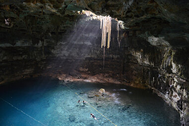 cenotes of cuzama