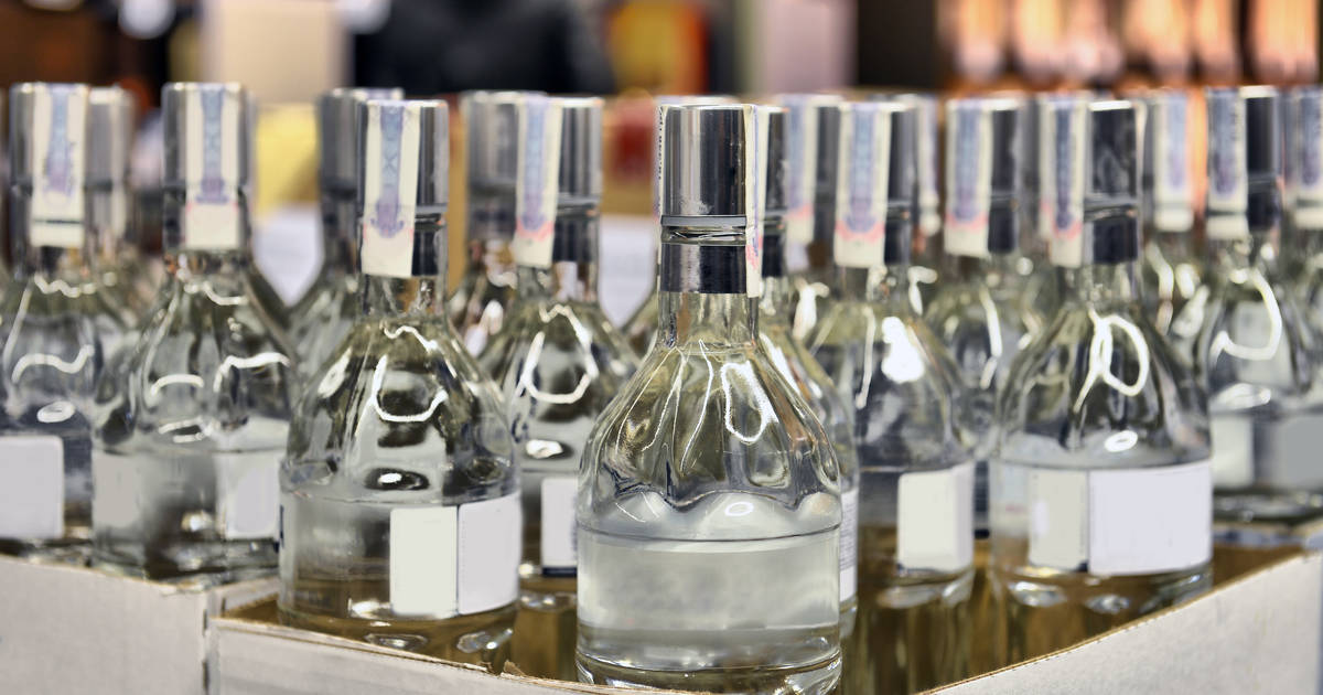 Cheap Vodka Best Vodka Under 20 That Doesn T Taste Cheap Thrillist