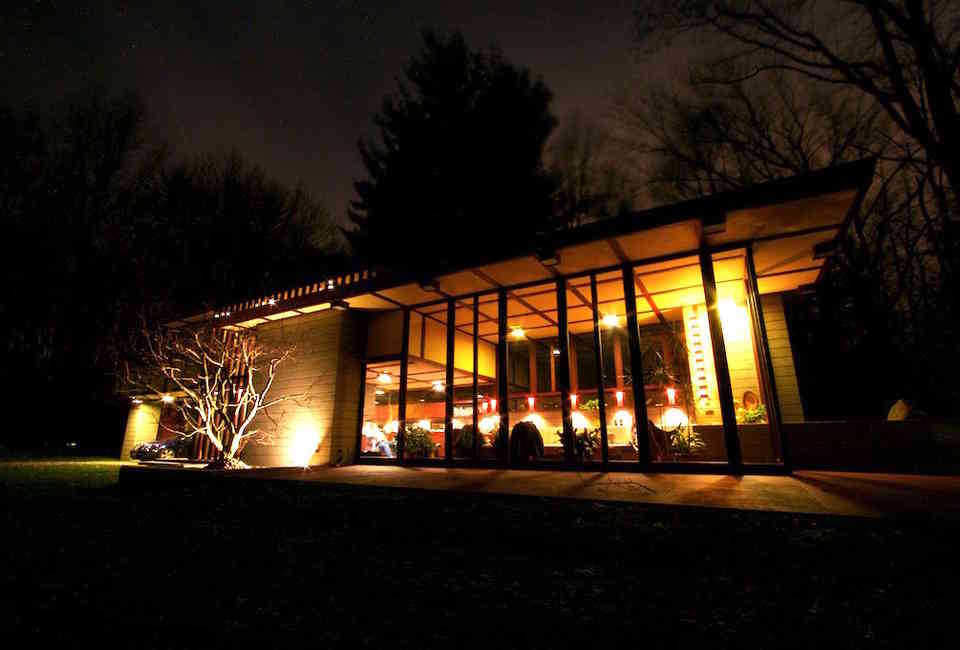 Best Romantic Getaways Vacations For Couples Near Chicago Il