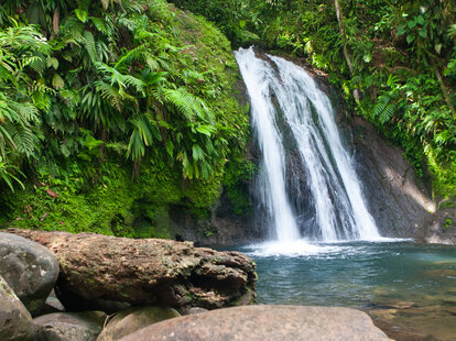 Cheap flights to Martinique