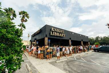 Knight Library
