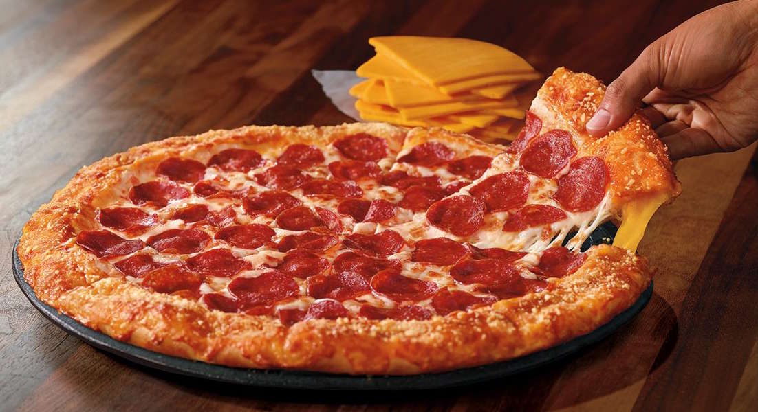 Pizza Hut Grilled Cheese Stuffed Crust Pizza Debuts Thrillist