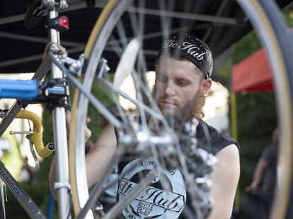 Bike mechanic Minneapolis