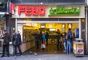 The 19 Best Things to Eat in Amsterdam for €5 or Less