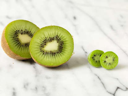 kiwi berry with big kiwi