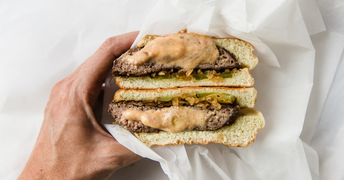 History of the Juicy Lucy Burger Minnesota's Unique Creation Thrillist