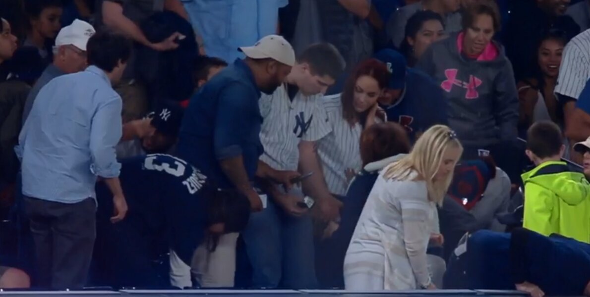 Poor guy loses ring while proposing on the jumbotron at Yankee