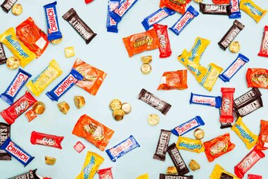 crunch butterfinger hersheys kit kat bar candy