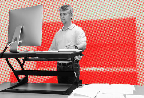 How To Use An Adjustable Standing Desk The Right Way Tips