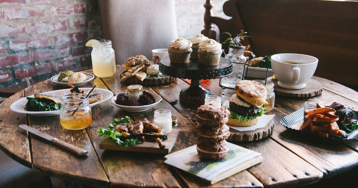 Hillbilly Tea A Louisville, KY Restaurant.