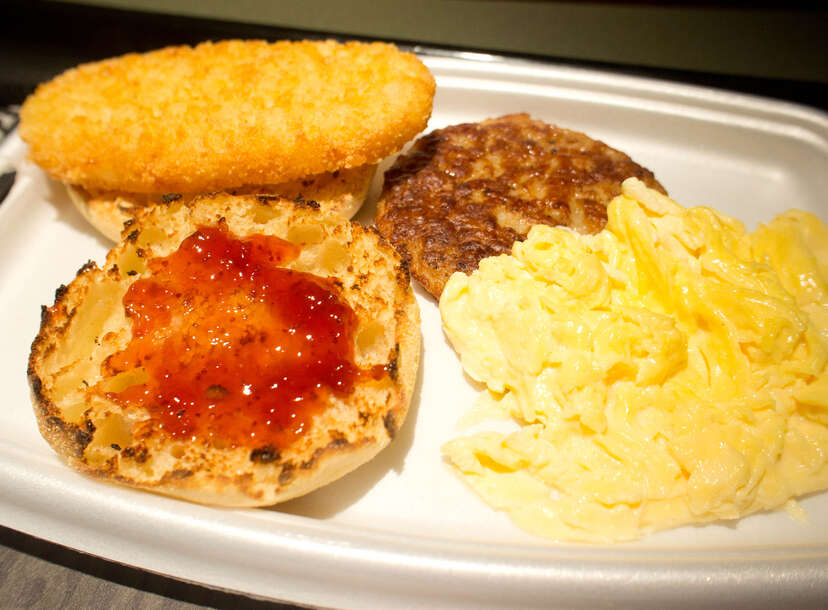 What Time Does McDonald’s Quit Serving Breakfast: Ultimate Guide