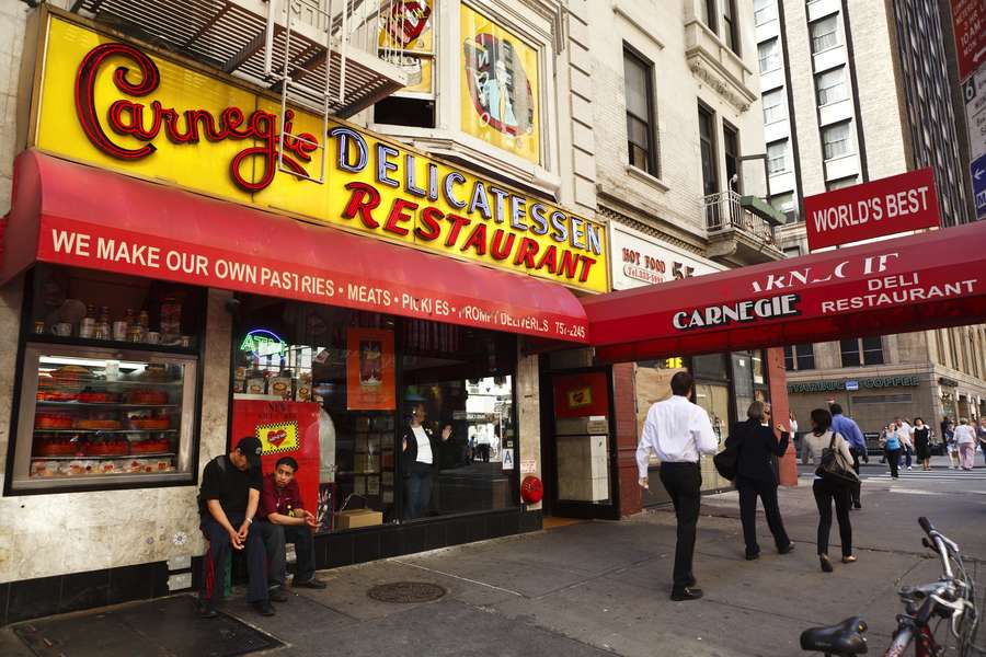 Carnegie Deli NYC Has Closed Its Doors for Good Thrillist