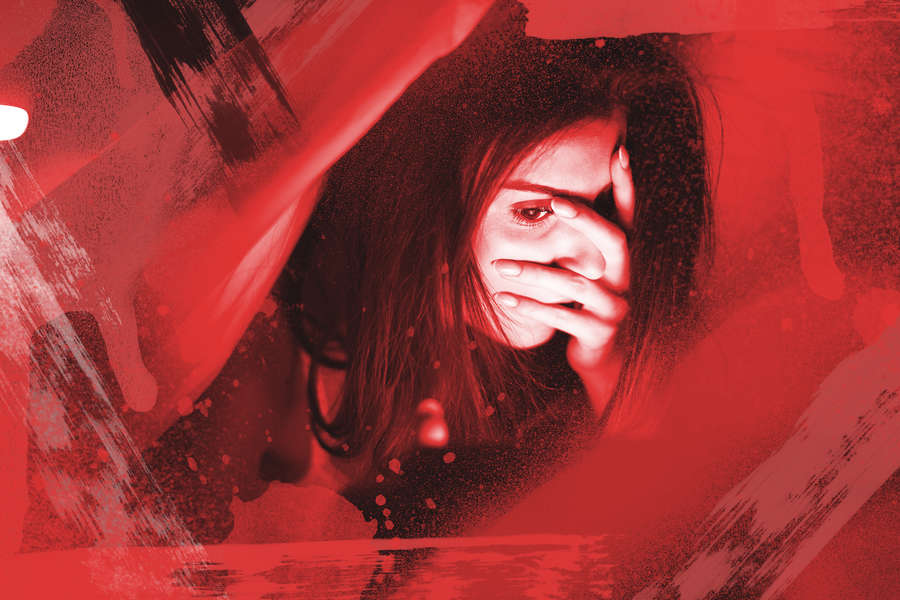 Scary Movies to Watch That You Should Never Go Into Alone - Thrillist