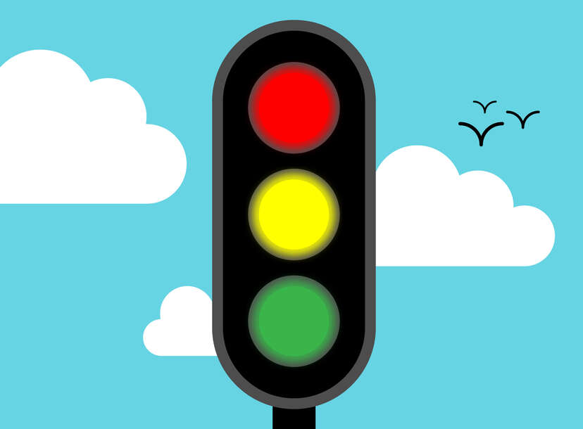 red orange green traffic lights