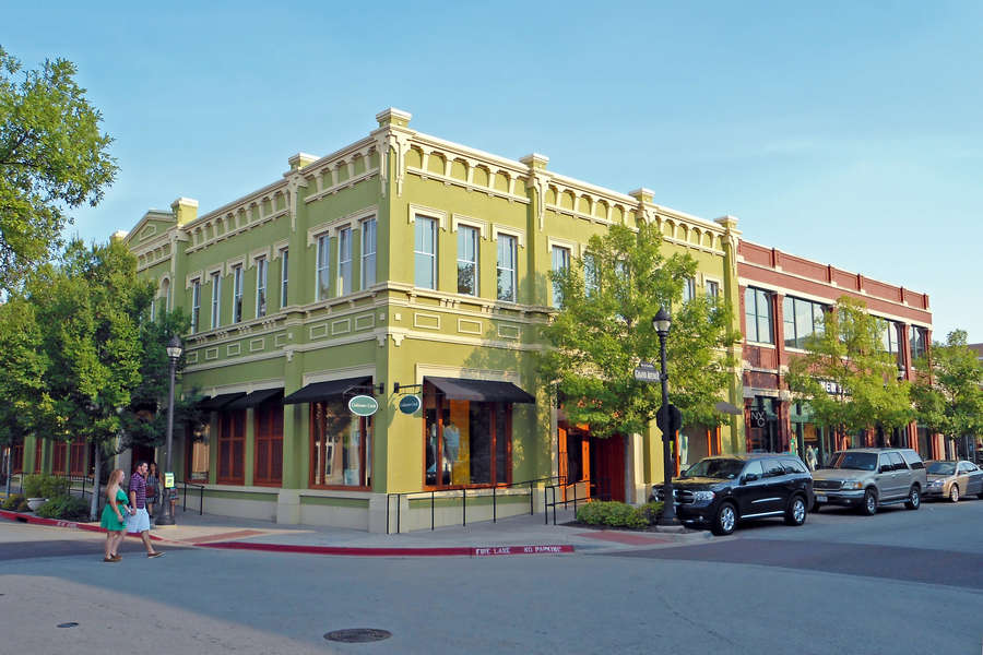 Best Dallas, Texas Suburbs to Live, Drink, and Eat In - Thrillist