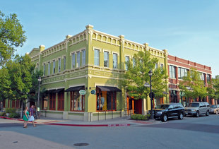 Dallas Suburbs We'd Willingly Consider Moving To