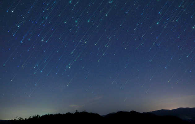 Holy Shit, There's a Meteor Shower Happening Right Now