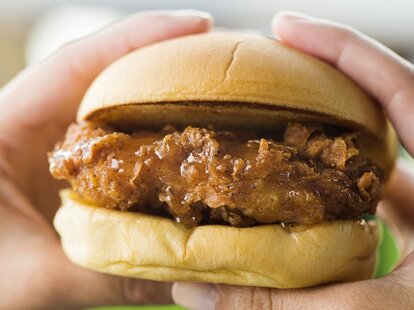 Shake Shack Salt & Pepper Honey Chick’n sandwich