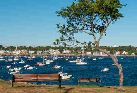 Best Quaint New England Towns to Vacation To - Thrillist