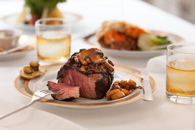 Bohanan’s Prime Steaks & Seafood